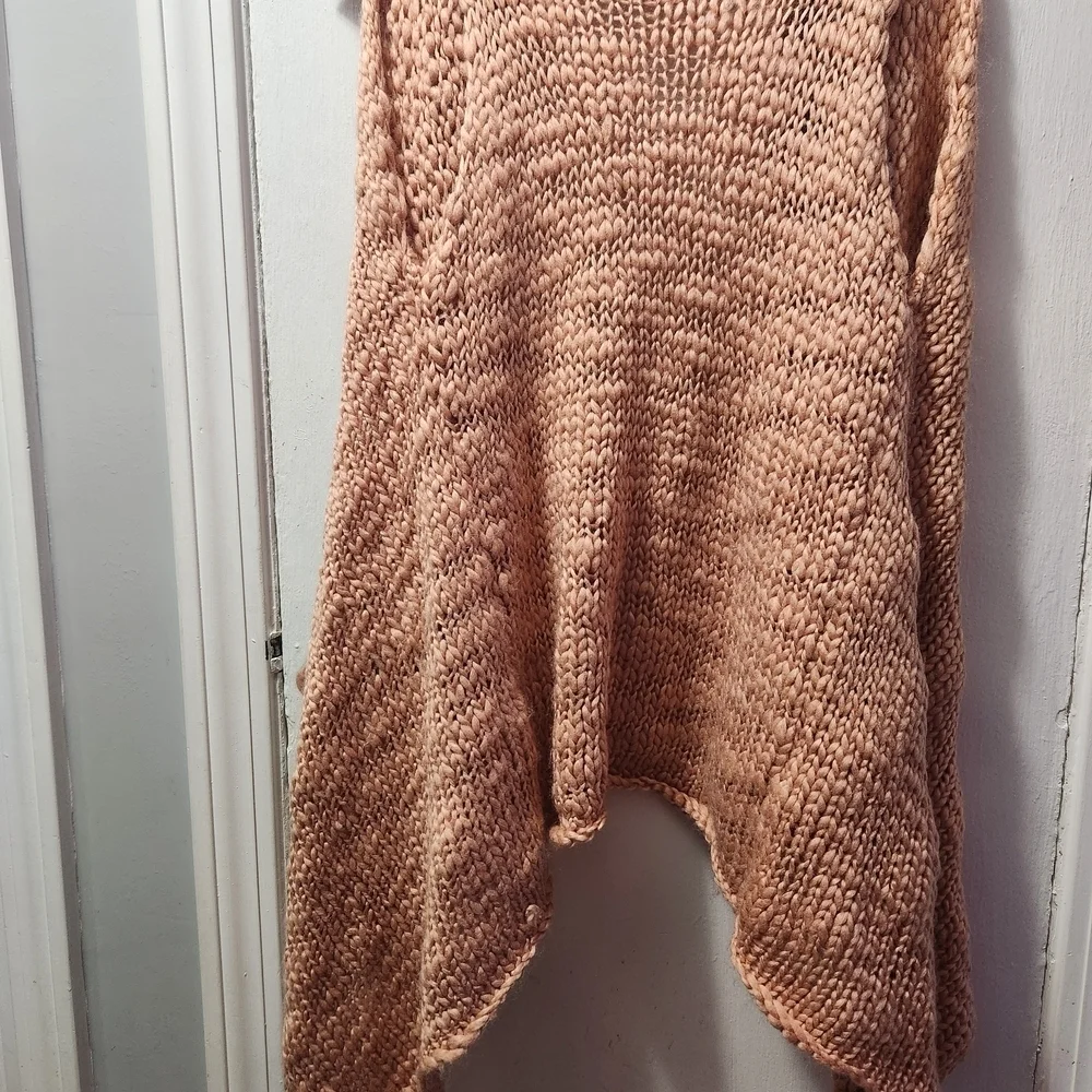 Forever 21 Textured Knit Vest in Brown
